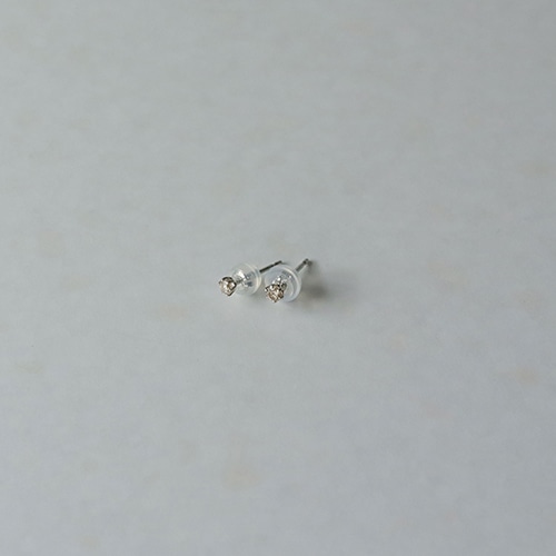 プラチナ850　ダイヤモンド　ソリティアタイプ　ピアス　枠込約5㎜　約1g