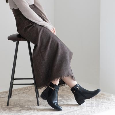 <晴雨兼用><ふわさら>パールビット2WAYベルトショートブーツ